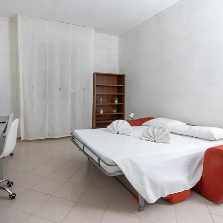 Apartment Novoli Comfort Balcony & Tramvia