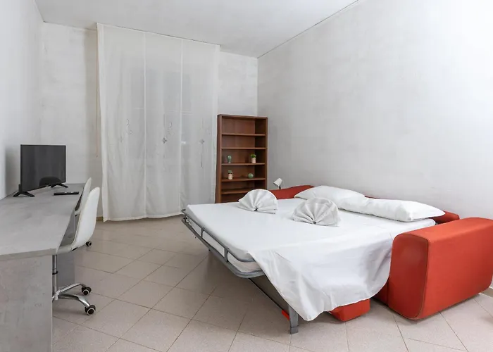 Apartment Novoli Comfort Balcony & Tramvia